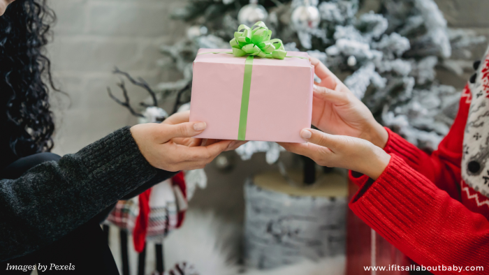 6 Budget-Friendly Last-Minute Holiday Gifts for Parents